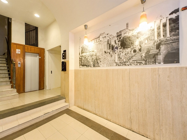 Imagen de los interiores del Hotel Giotto Flavia. Foto 12