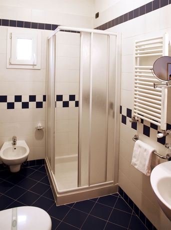 Imagen de la habitación del Hotel Giotto, Padua. Foto 6