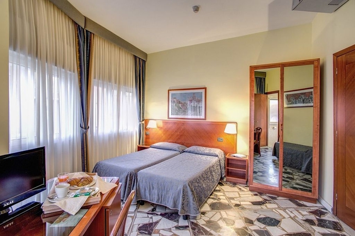 Imagen general del Hotel Giotto, Roma. Foto 4