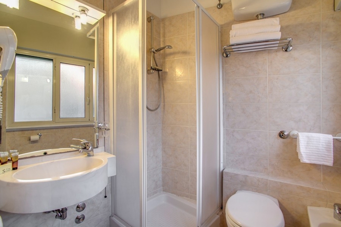 Imagen general del Hotel Giotto, Roma. Foto 12