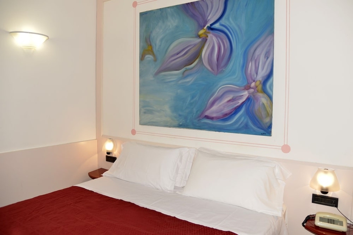 Imagen de la habitación del Hotel Giotto, Turín. Foto 17