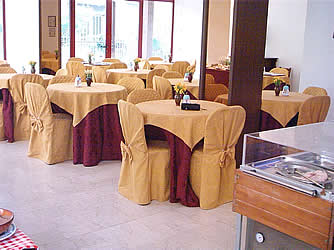 Imagen del bar/restaurante del Hotel Giovane Italia. Foto 4