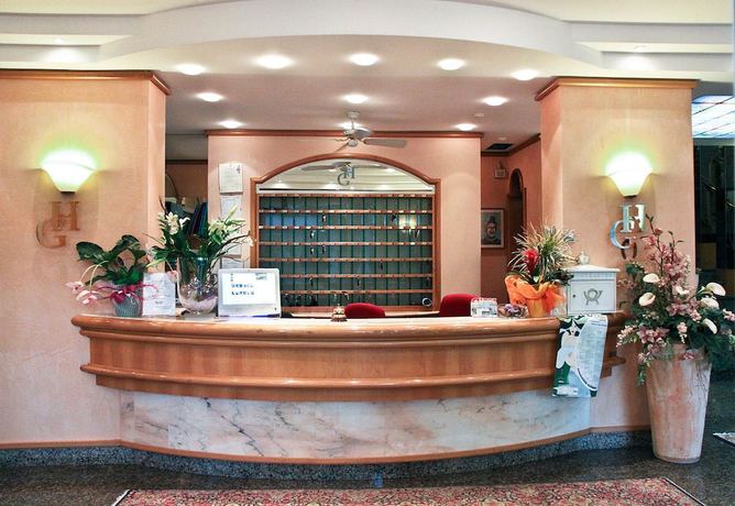 Imagen de los interiores del Hotel Giovanella. Foto 19