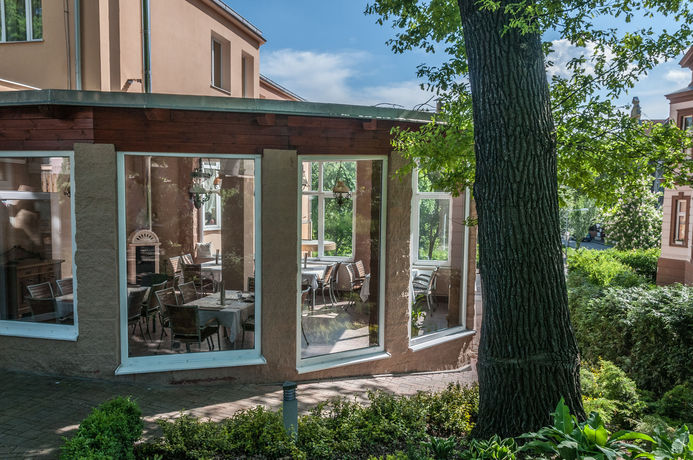 Imagen de los exteriores del Hotel Giovanni Giacomo. Foto 11