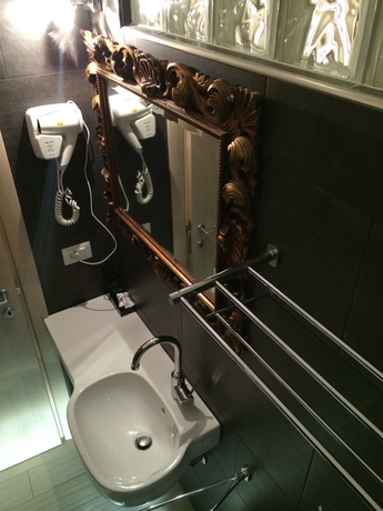 Imagen de la habitación del Hotel Giovanni Rooms Manarola. Foto 8