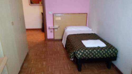 Imagen de la habitación del Hotel Giovannina. Foto 9