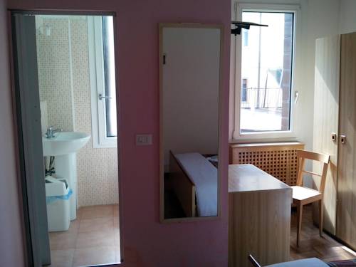 Imagen de la habitación del Hotel Giovannina. Foto 12