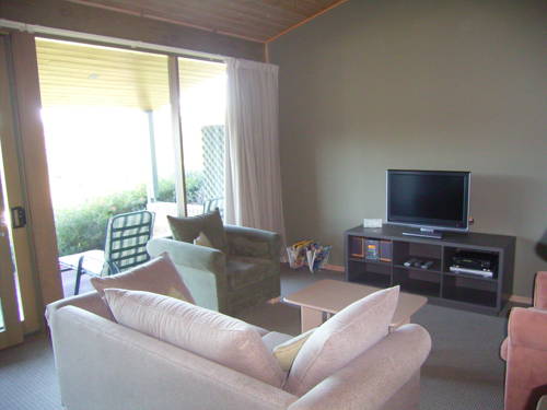 Imagen de la habitación del Hotel Gipsy Point Lakeside. Foto 1