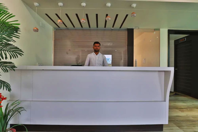 Imagen de los interiores del Hotel Gir Athiz Resort With Swimming Pool. Foto 18