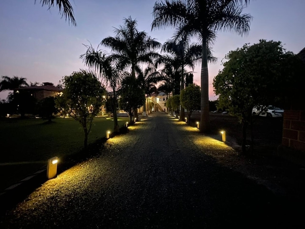 Imagen general del Hotel Gir Night Resort. Foto 4