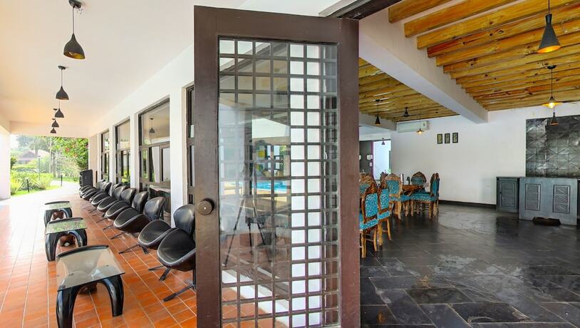 Imagen del bar/restaurante del Hotel Gir Vanvaso Resort. Foto 18