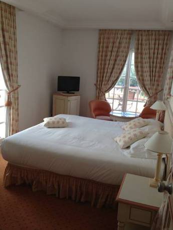 Imagen de la habitación del Hotel Giraglia. Foto 13