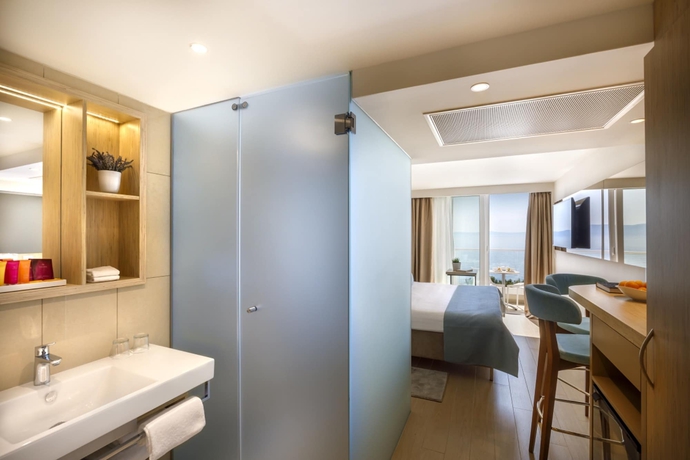 Imagen de la habitación del Hotel Girandella Valamar Collection Resort. Foto 11