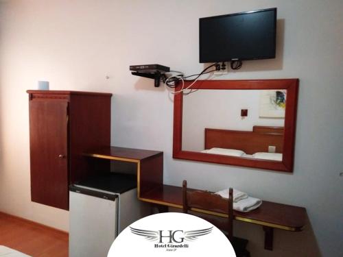 Imagen de la habitación del Hotel Girardelli. Foto 4