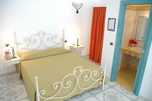 Imagen de la habitación del Hotel Girasole, Panarea. Foto 5