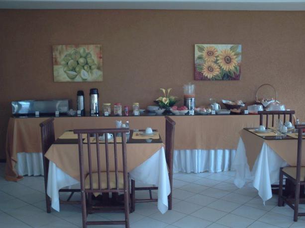 Imagen general del Hotel Girassol Praia. Foto 10