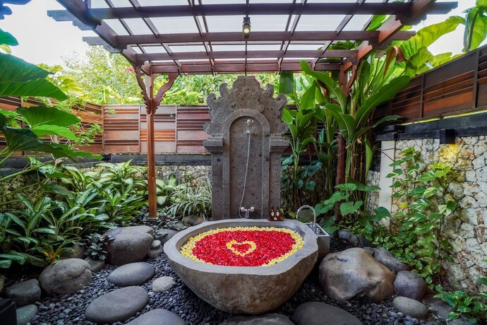 Imagen general del Hotel Giri Bhagawan Villas Spa. Foto 10