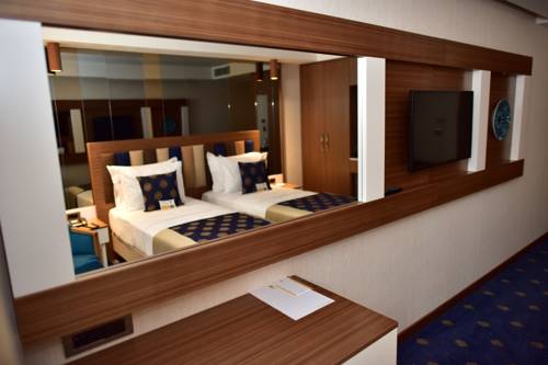 Imagen de la habitación del Hotel Giritligil. Foto 4