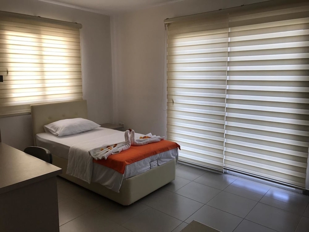 Imagen de la habitación del Hotel Girne Ideal Rezidans. Foto 10