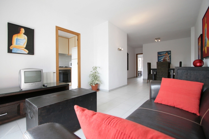 Imagen de los interiores del Hotel Girona Apartments. Foto 7