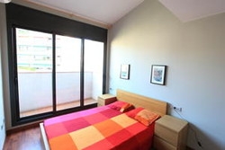 Imagen de la habitación del Hotel Girona Central Suites. Foto 4