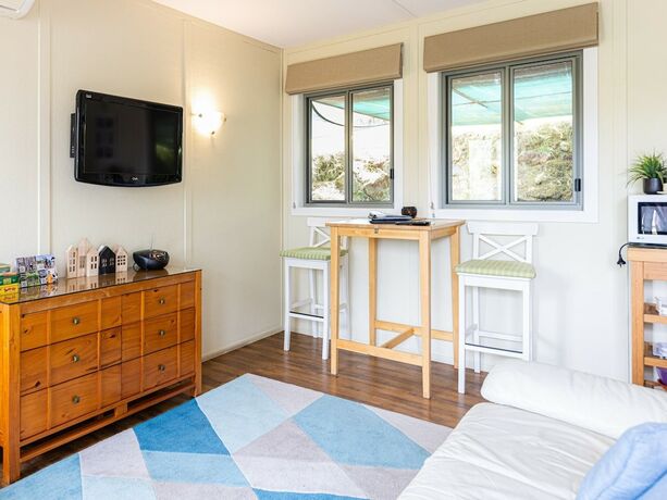 Imagen de la habitación del Hotel Gisborne Peak Winery Cottages. Foto 21