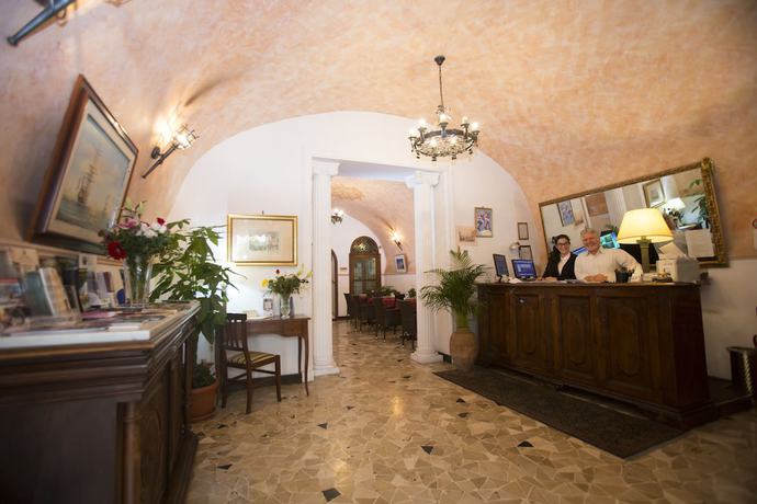 Imagen de los interiores del Hotel Giubileo, Termini. Foto 16