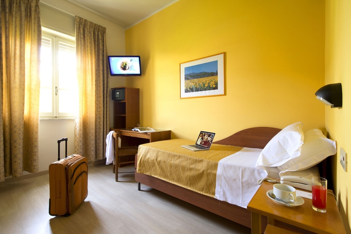 Imagen de la habitación del Hotel Giulia, Lido Di Camaiore. Foto 11