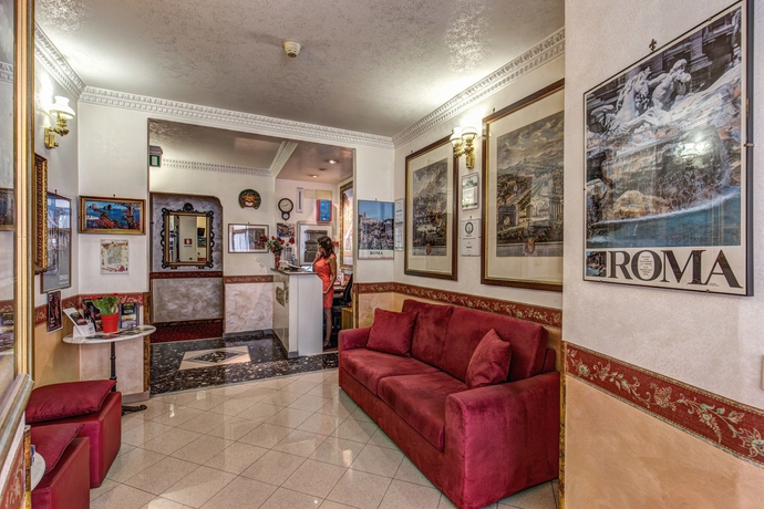 Imagen de los interiores del Hotel Giuliana. Foto 13