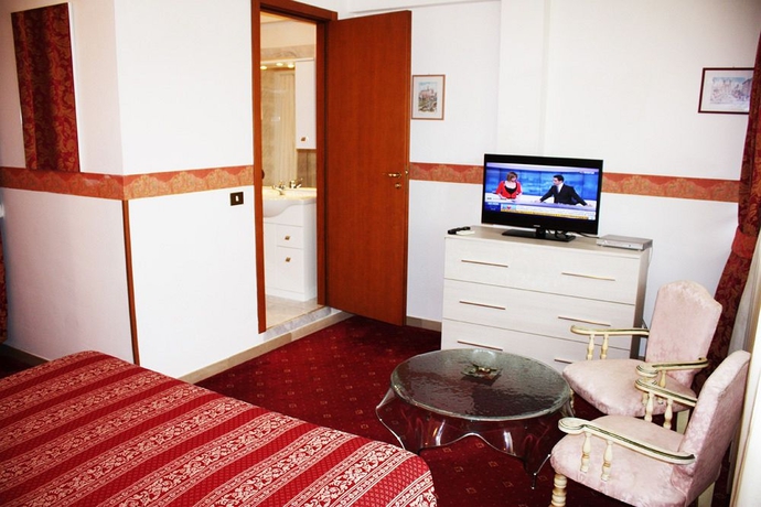 Imagen de la habitación del Hotel Giulietta E Romeo, Casal Palocco. Foto 7