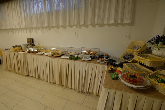 Imagen del bar/restaurante del Hotel Giulio Cesare, Montignoso. Foto 2