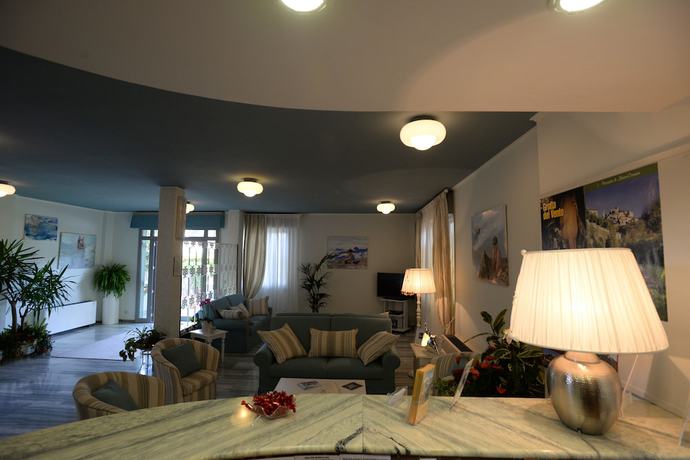 Imagen de los interiores del Hotel Giulio Cesare, Montignoso. Foto 18