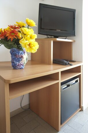 Imagen de la habitación del Hotel Giunchi. Foto 10