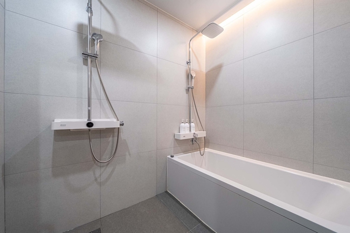Imagen de la habitación del Hotel Giverny. Foto 7