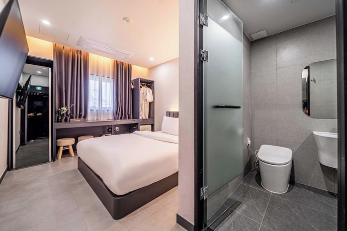 Imagen de la habitación del Hotel Giverny. Foto 8