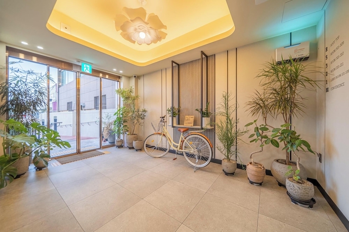 Imagen de los interiores del Hotel Giverny. Foto 15