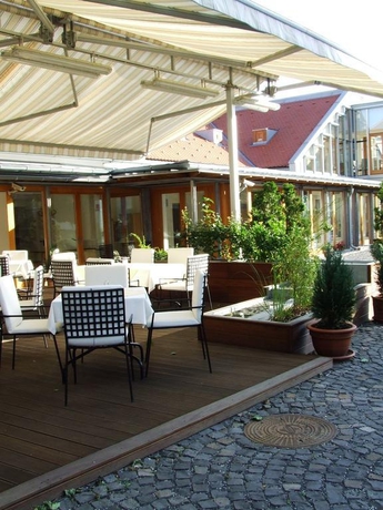 Imagen general del Hotel Gizella Hotel And Restaurant. Foto 3