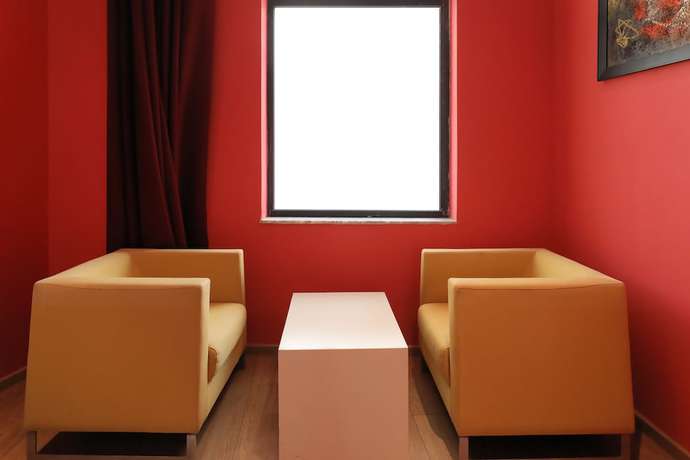 Imagen de los interiores del Hotel Gjuta. Foto 19