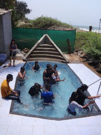 Imagen general del Hotel Gk Beach Resort. Foto 11