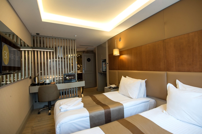 Imagen de la habitación del Hotel Gk Regency Suites. Foto 6