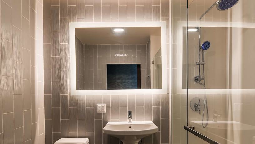 Imagen de la habitación del Hotel Glō Best Western Brooklyn Nyc. Foto 7