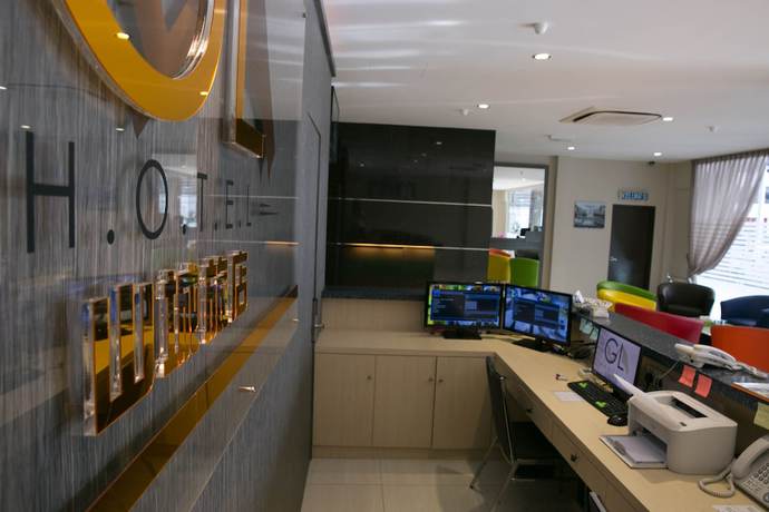 Imagen de los interiores del Hotel Gl. Foto 18