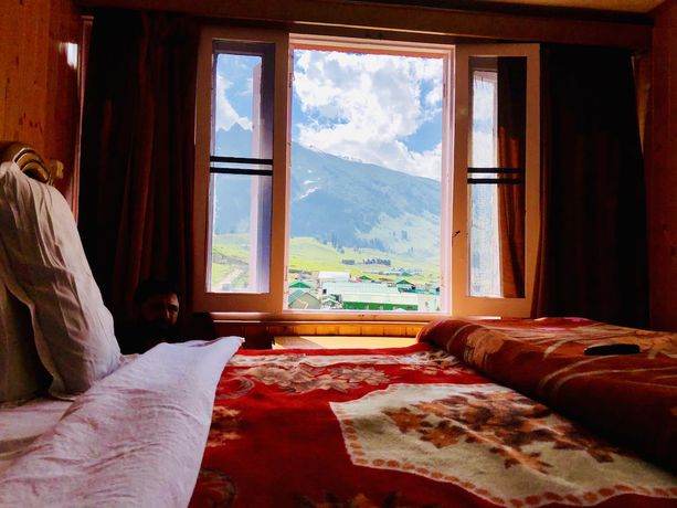 Imagen de la habitación del Hotel Glacier Heights. Foto 18