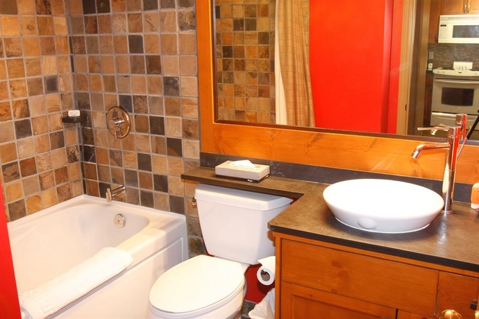 Imagen de la habitación del Hotel Glacier Lodge Boutique. Foto 2