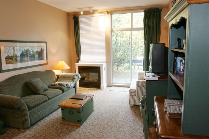 Imagen de los interiores del Hotel Glacier Lodge Boutique. Foto 14
