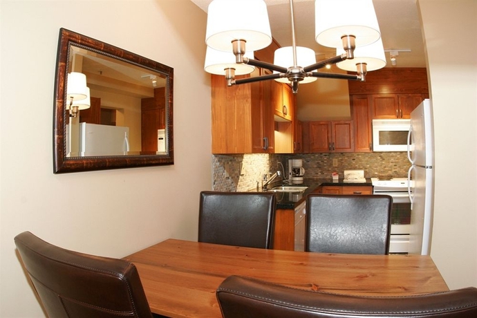 Imagen de la habitación del Hotel Glacier Lodge Boutique. Foto 11