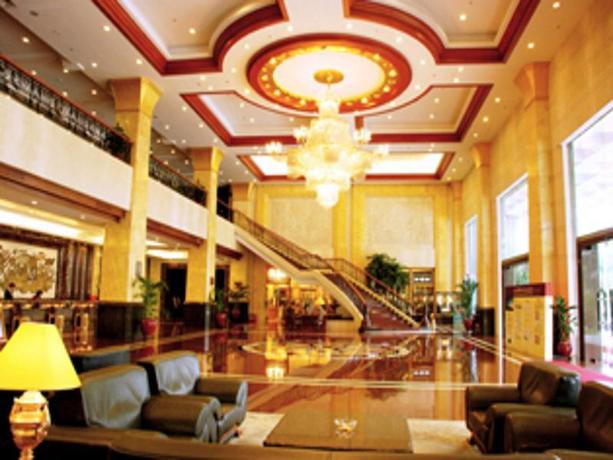 Imagen de los interiores del Hotel Gladden Hotel Shilong. Foto 13