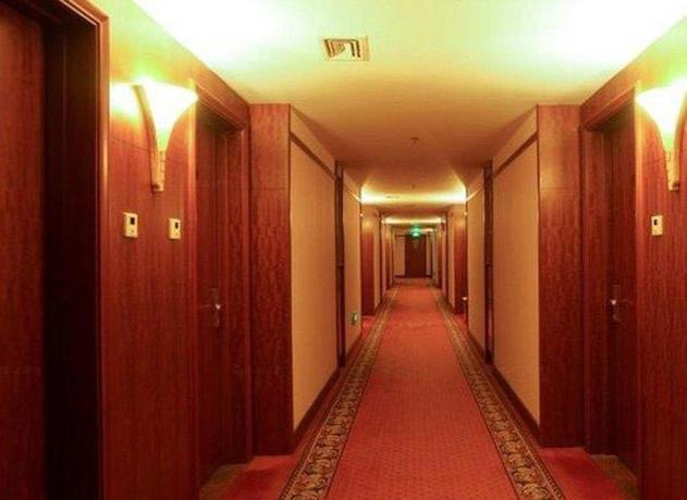 Imagen general del Hotel Gladden Hotel Shilong. Foto 7