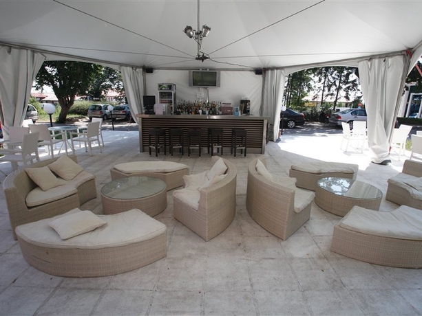 Imagen general del Hotel Gladiola Star. Foto 15