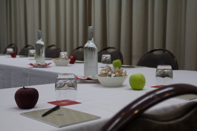 Imagen de los interiores del Hotel Gladstone Capricorn Apartments. Foto 14